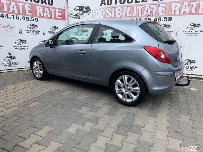 Second-hand Opel Corsa Active 85 CP (62 kW) 2009 Gri Hatchback
