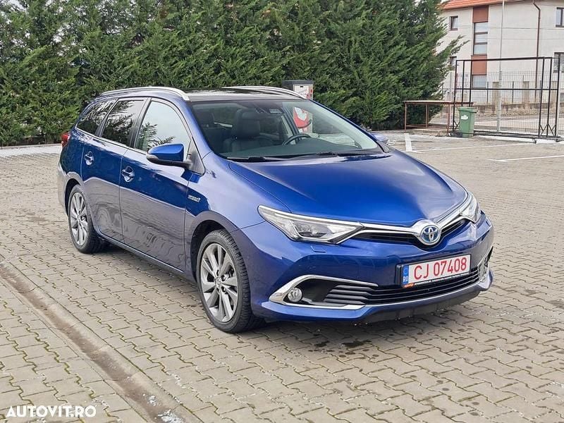Culoarealbastru Second-hand 2018 Toyota Auris Hybrid Sol Break | 15.290 EUR (Preț OK) - Imagine 1/4