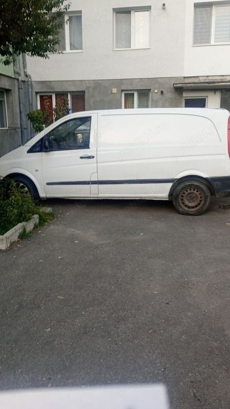 Utilizat 2004 Mercedes Vito Monovolum | 2.999 EUR - Imagine 1/4
