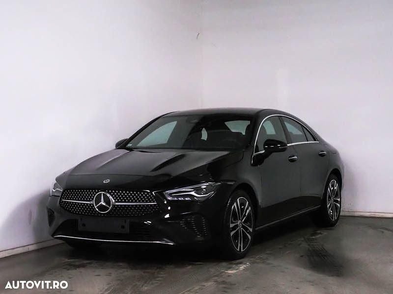 Culoarenegru Utilizat 2025 Mercedes CLA180 Advanced Berlinǎ | 33.899 EUR (Preț OK) - Imagine 1/4