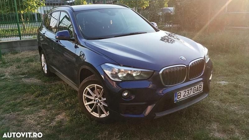 Albastru Utilizat 2019 BMW X1 SUV | 13.400 EUR (Super Preț) - Imagine 1/4