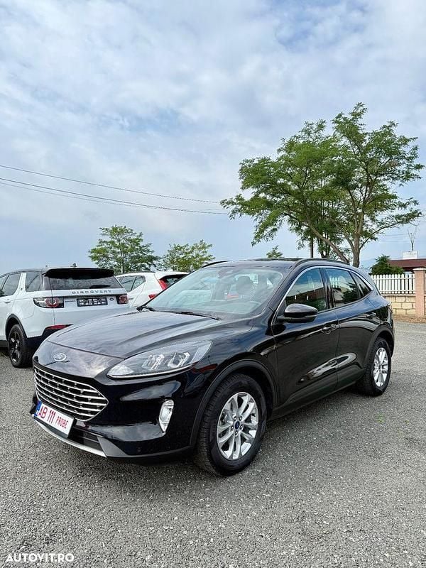 Culoarenegru Utilizat 2022 Ford Kuga Titanium SUV | 15.500 EUR (Super Preț) - Imagine 1/4