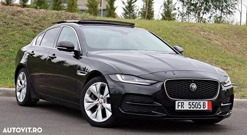 Culoarenegru Utilizat 2021 Jaguar XE R-Dynamic Berlinǎ | 18.999 EUR - Imagine 1/4