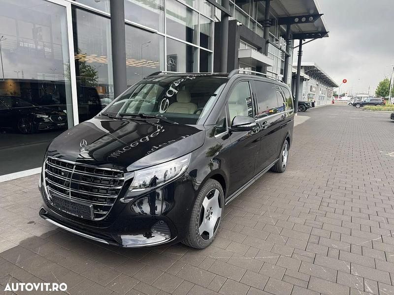 Culoarenegru Utilizat 2025 Mercedes V300 Exclusive Monovolum | 103.576 EUR - Imagine 1/4