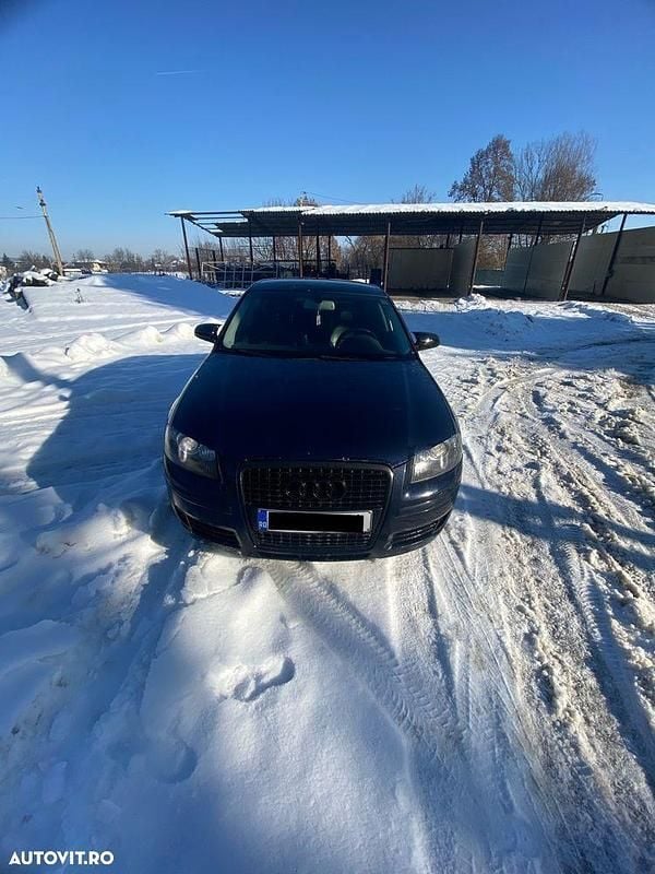 Culoarealbastru Utilizat 2007 Audi A3 Hatchback | 2.500 EUR (Super Preț) - Imagine 1/4