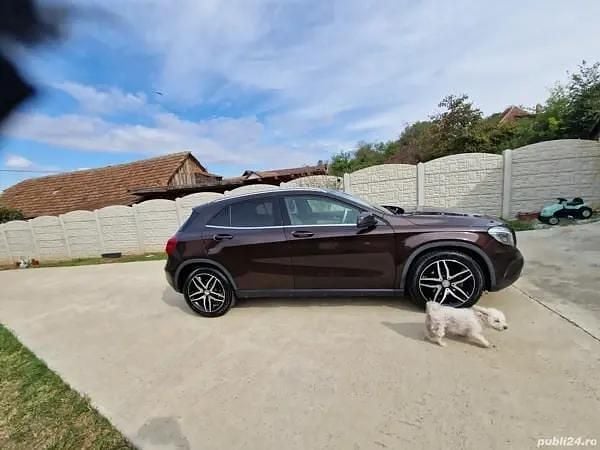 Utilizat 2014 Mercedes GLA200 SUV | 14.500 EUR (Preț bun) - Imagine 1/4