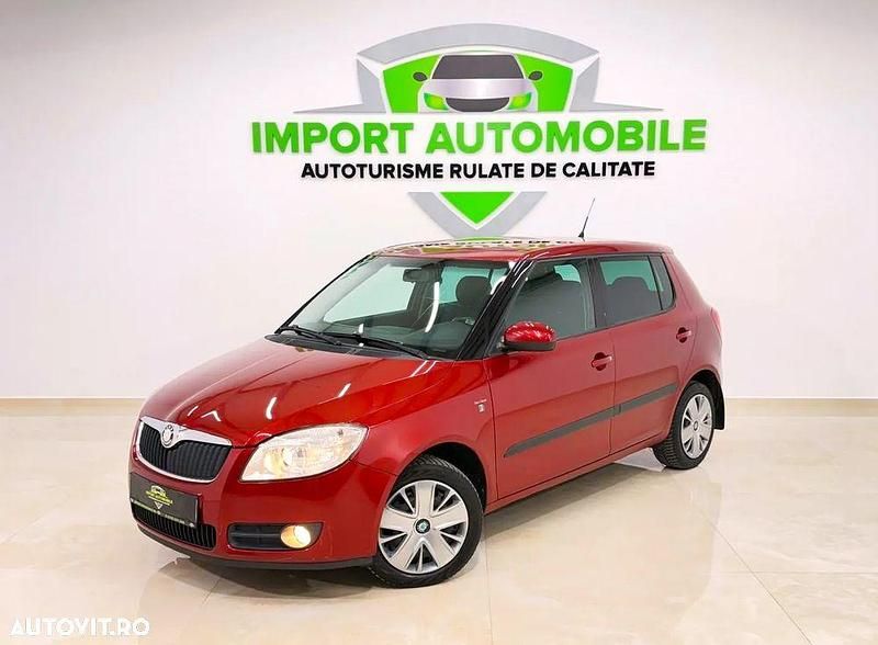 Culoarerosu Utilizat 2008 Skoda Fabia Active Hatchback | 3.499 EUR (Preț OK) - Imagine 1/4