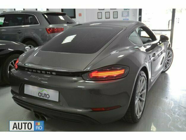 Second-hand Porsche Cayman 300 CP (220 kW) 2018 Gri Coupe