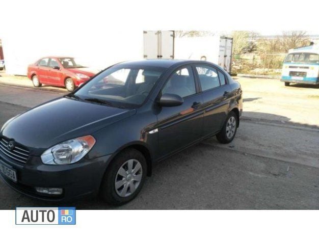 Second-hand Hyundai Accent 95 CP (69 kW) 2008 Gri Berlinǎ