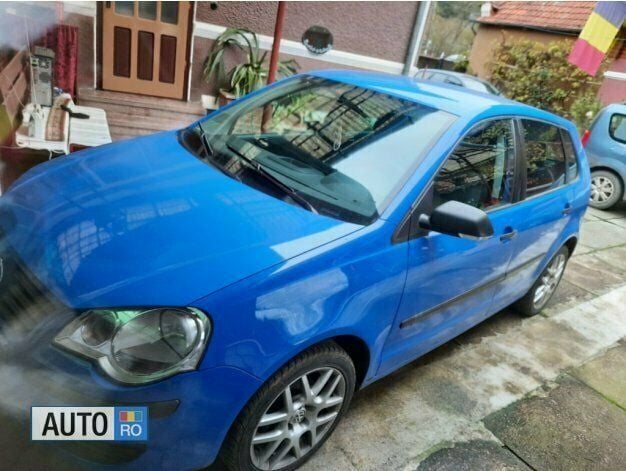 Second-hand VW Polo 85 CP (62 kW) 2005 Albastru Berlinǎ
