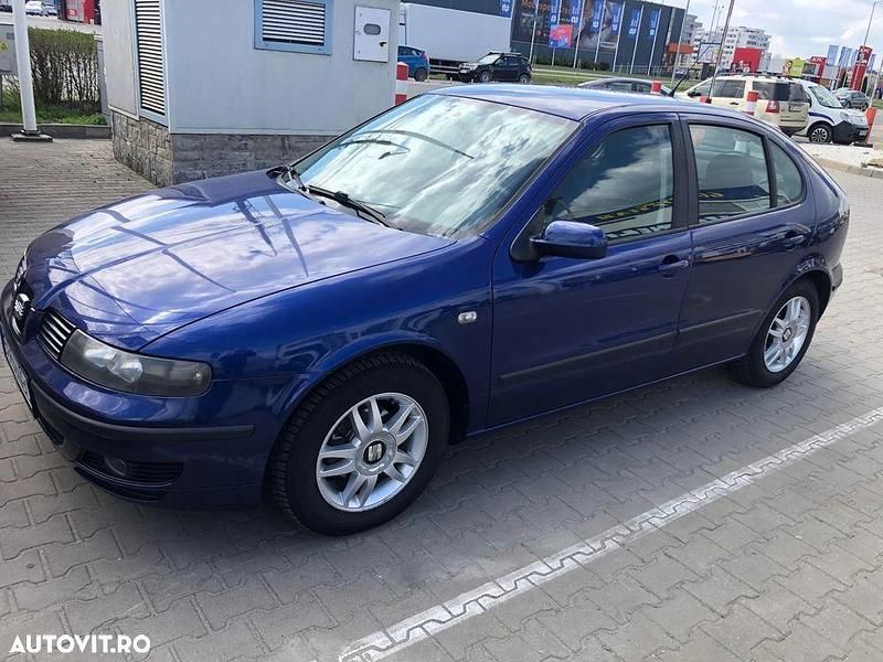 Albastru Utilizat 2002 Seat Leon Hatchback | 1.650 EUR - Imagine 1/4