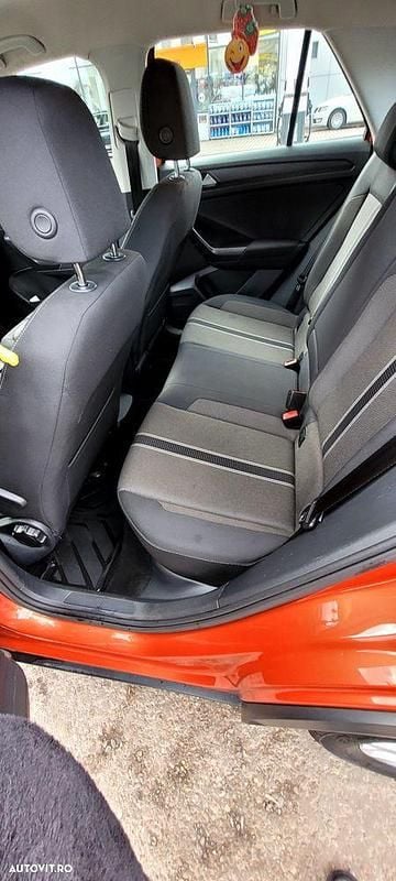 Second-hand VW T-Roc Design 150 CP (110 kW) 2019 Culoareportocaliu SUV
