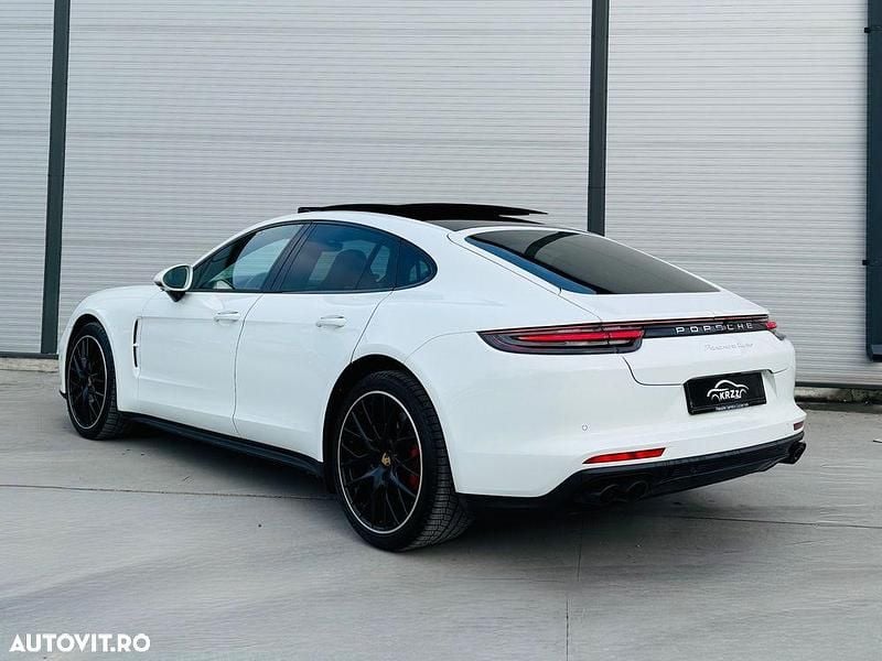 Second-hand Porsche Panamera Turbo Executive 550 CP (404 kW) 2019 Culoarealb Berlinǎ