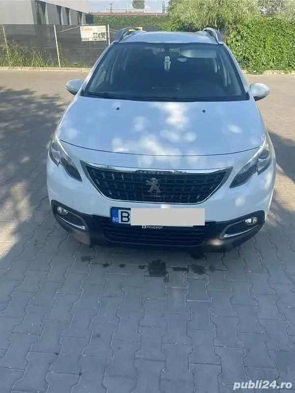 Alb Utilizat 2018 Peugeot 2008 Allure SUV | 9.200 EUR (Preț OK) - Imagine 1/4