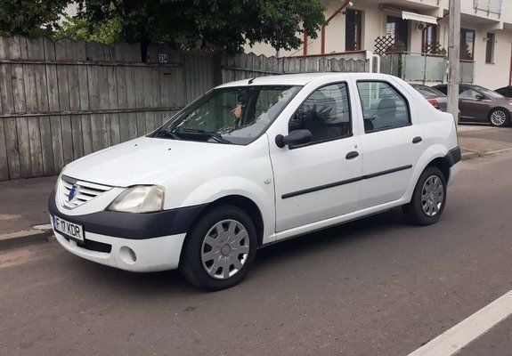 Alb Utilizat 2008 Dacia Logan Berlinǎ | 1.550 EUR (Super Preț) - Imagine 1/4