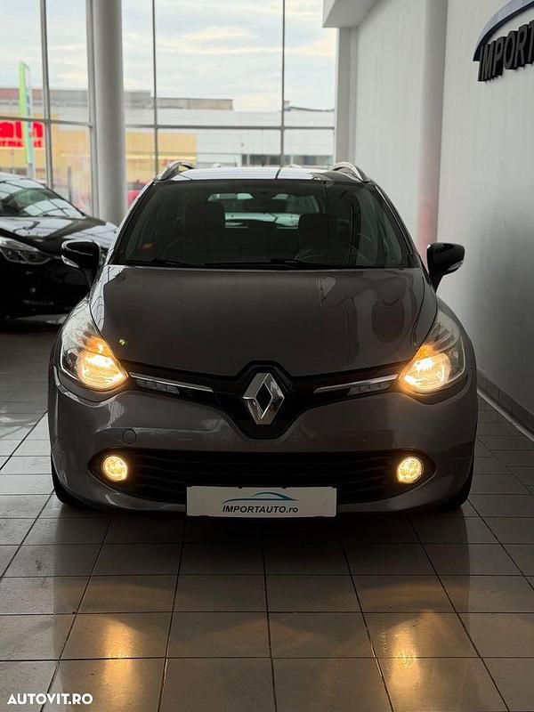 Second-hand Renault Clio GrandTour LIMITED 90 CP (66 kW) 2016 Alb Break