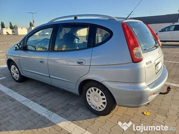 Second-hand Chevrolet Tacuma 121 CP (88 kW) 2006 Albastru Monovolum