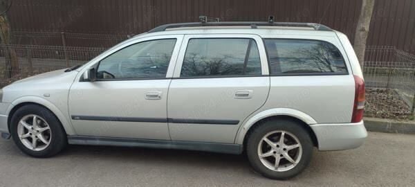 Second-hand Opel Astra 2004 Berlinǎ