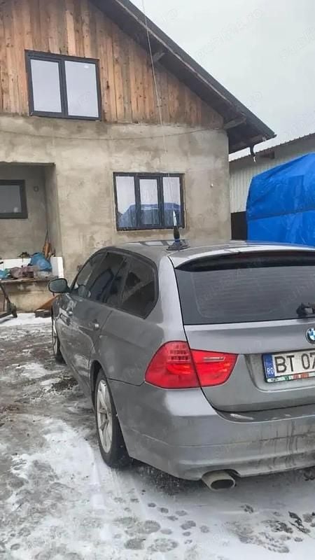 Second-hand BMW 320 184 CP (135 kW) 2010 Berlinǎ