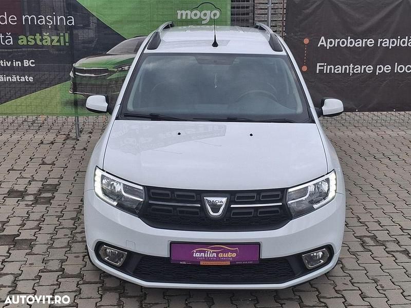 Second-hand Dacia Logan Lauréate 90 CP (66 kW) 2017 Culoarealb Break