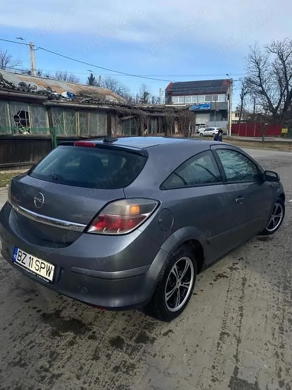 Second-hand Opel Astra GTC Sport 90 CP (66 kW) 2005