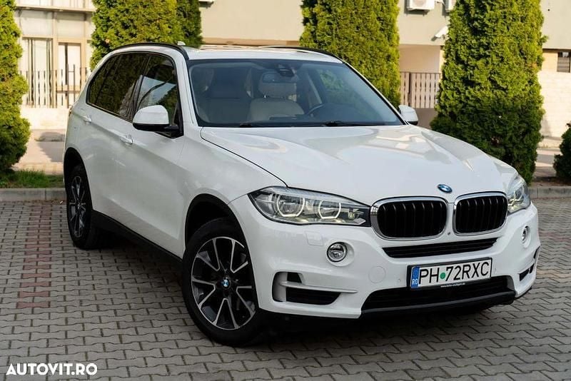 Alb Utilizat 2016 BMW X5 SUV | 19.900 EUR (Super Preț) - Imagine 1/4