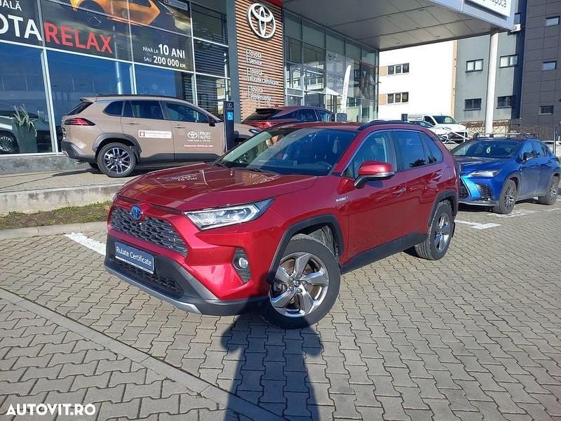 Culoarerosu Second-hand 2021 Toyota RAV4 Hybrid SUV | 33.600 EUR (Puțin scump) - Imagine 1/4