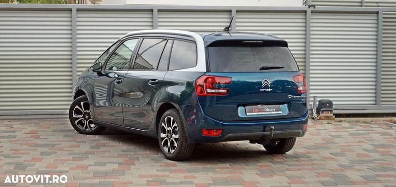 Second-hand Citroën C4 SpaceTourer Shine 130 CP (95 kW) 2020 Culoarealbastru Monovolum