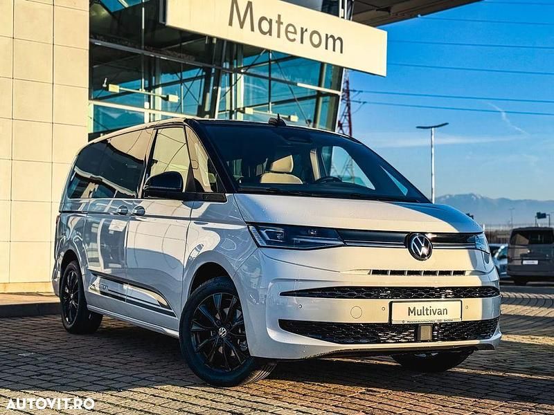 Nouă VW Multivan Life 150 CP (110 kW) 2025 Culoarealb Van