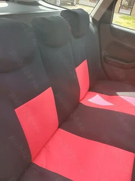 Utilizat 2006 Ford Focus Break | 1.950 EUR (Preț OK) - Imagine 1/4