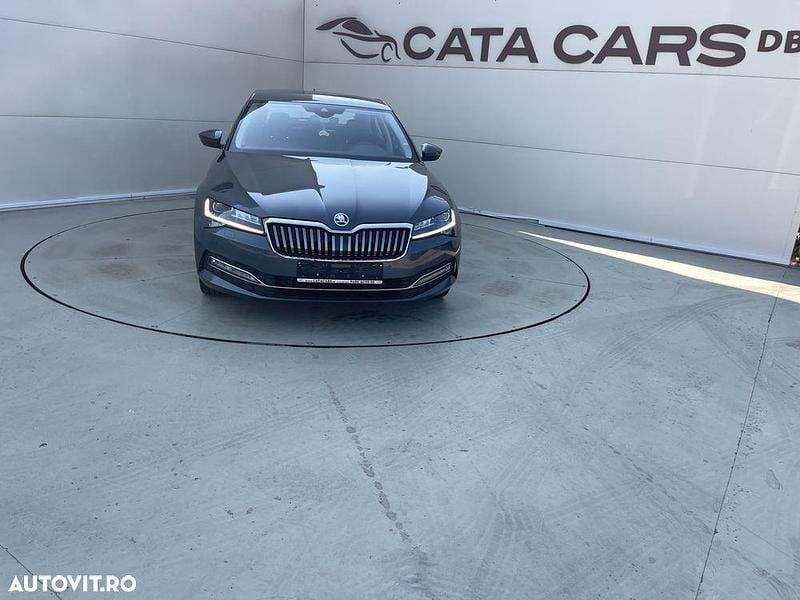 Culoaregri Utilizat 2020 Skoda Superb Selection Berlinǎ | 21.780 EUR (Scump) - Imagine 1/4