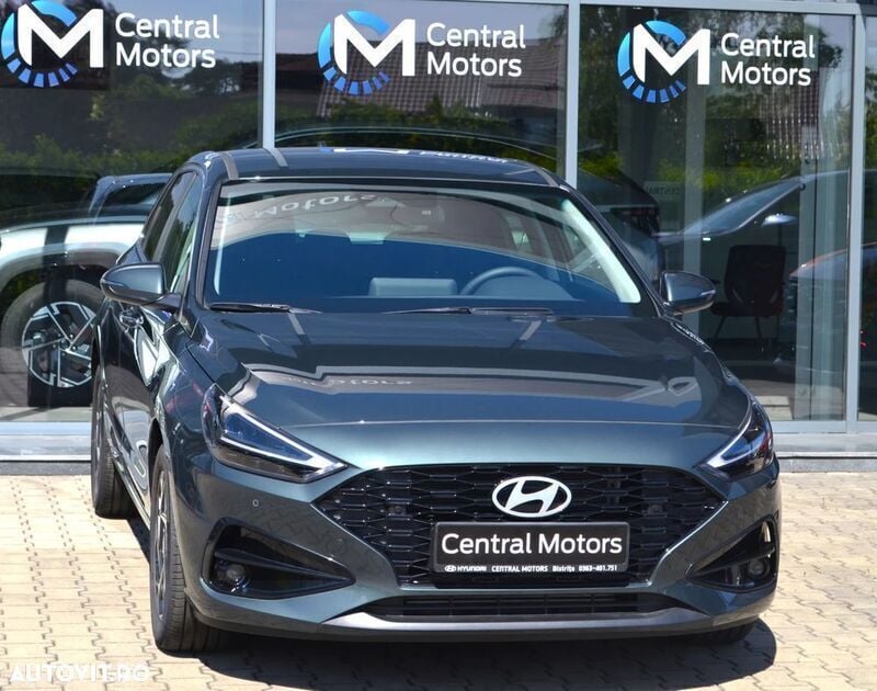 Gri Nouă 2024 Hyundai i30 | 22.705 EUR - Imagine 1/4