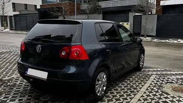Second-hand VW Golf V 105 CP (77 kW) 2008 Hatchback
