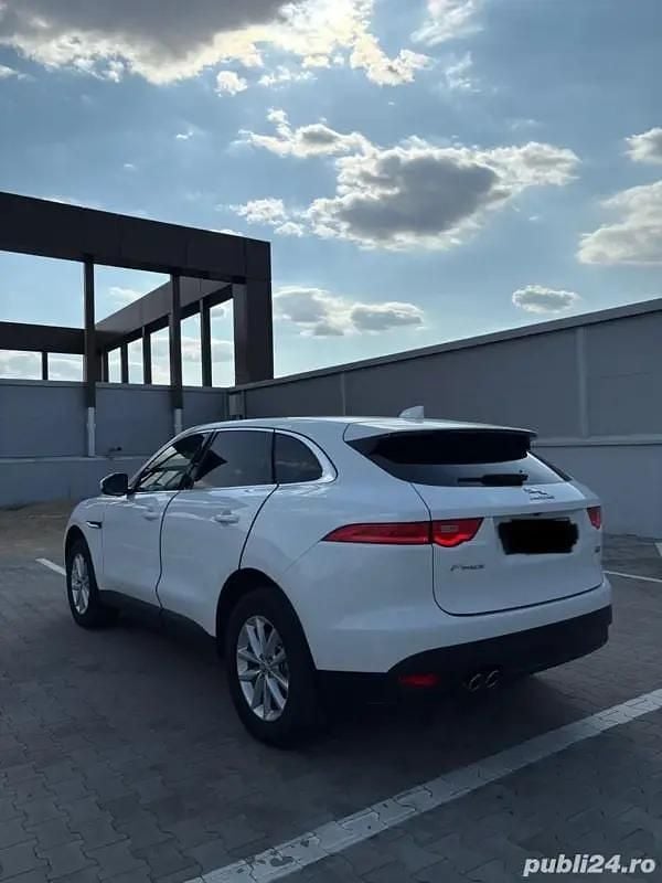 Second-hand Jaguar F-Pace 180 CP (132 kW) 2016 SUV