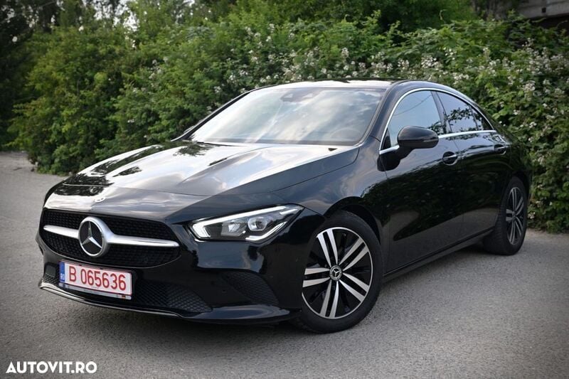 Negru Utilizat 2021 Mercedes CLA200 Coupe | 26.650 EUR - Imagine 1/4
