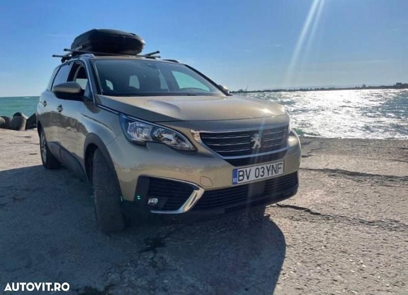 Culoaremaro Utilizat 2018 Peugeot 5008 Allure Monovolum | 12.500 EUR (Preț OK) - Imagine 1/4