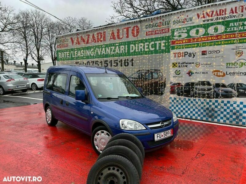 Albastru Utilizat 2006 Opel Combo Monovolum | 3.499 EUR - Imagine 1/4