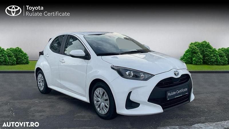 Second-hand Toyota Yaris Hybrid Eco 116 CP (85 kW) 2022 Culoarealb