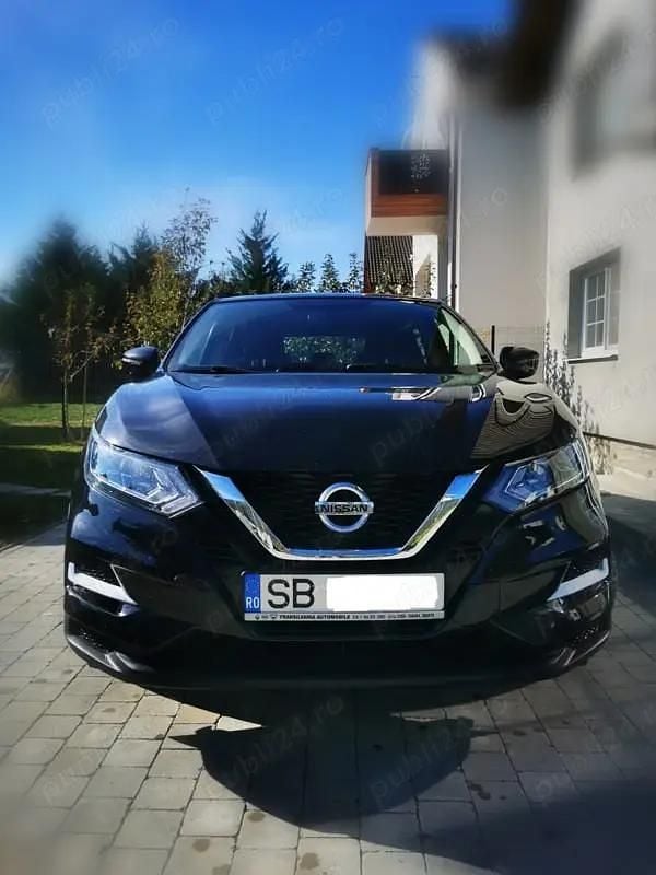 Culoarenegru Utilizat 2018 Nissan Qashqai Visia SUV | 10.900 EUR (Preț OK) - Imagine 1/4