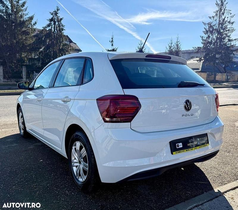 Second-hand VW Polo Trendline 80 CP (58 kW) 2021 Culoarealb Hatchback