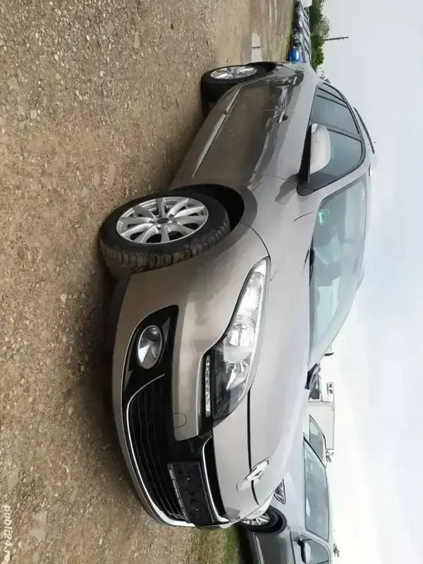 Utilizat 2012 Renault Mégane GrandTour Break | 4.650 EUR (Preț OK) - Imagine 1/4