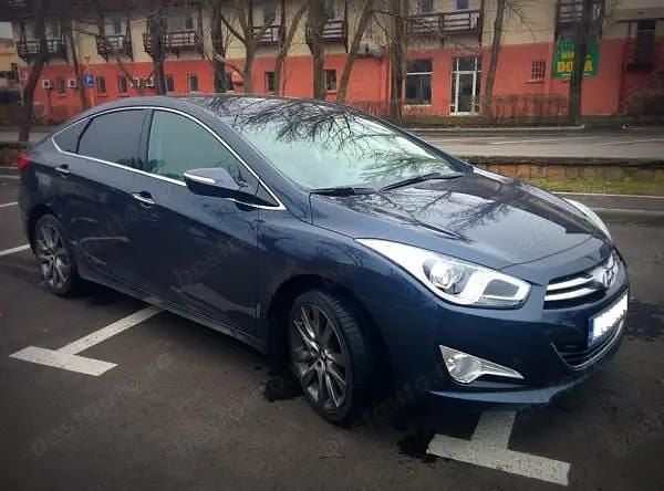 Second-hand Hyundai i40 136 CP (100 kW) 2015 Albastru Berlinǎ