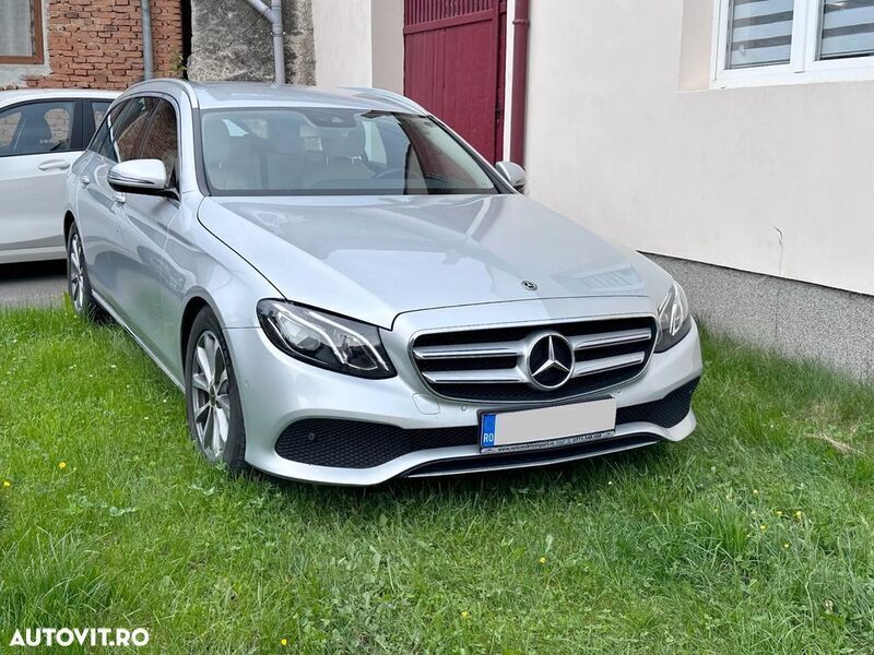 Gri Utilizat 2017 Mercedes E200 Break | 16.999 EUR (Preț OK) - Imagine 1/4