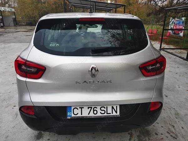 Second-hand Renault Kadjar Zen 130 CP (95 kW) 2016 Gri SUV