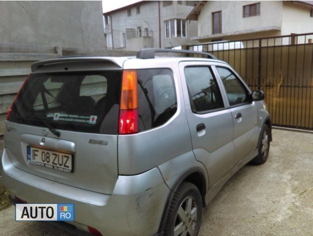Second-hand Suzuki Ignis 94 CP (69 kW) 2007 Gri metalizat Hatchback