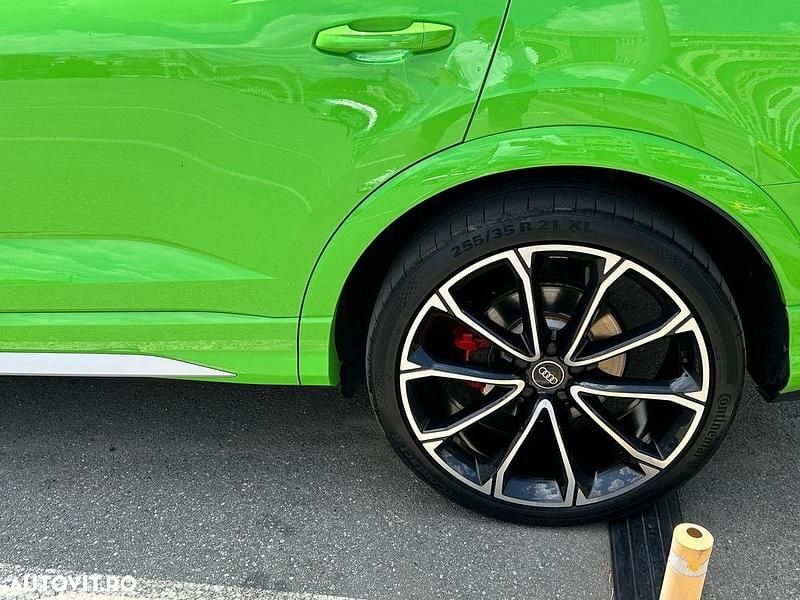 Second-hand Audi RS Q3 400 CP (294 kW) 2022 Culoareverde SUV