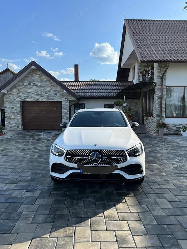 Second-hand Mercedes GLC400d 330 CP (242 kW) 2021 Alb Coupe