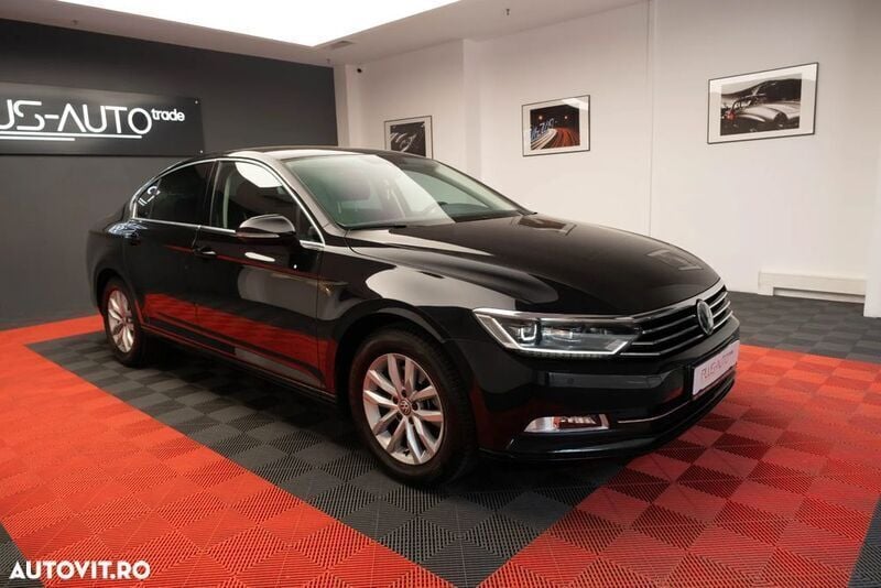 Negru Utilizat 2019 VW Passat Trendline Berlinǎ | 16.200 EUR (Preț OK) - Imagine 1/4