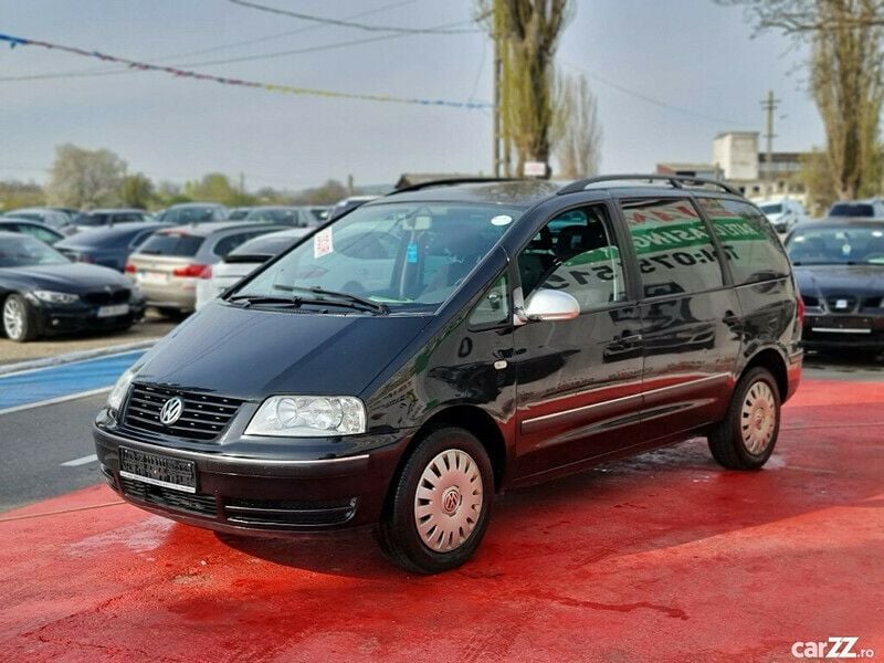 Second-hand VW Sharan 131 CP (96 kW) 2004 Albastru Monovolum