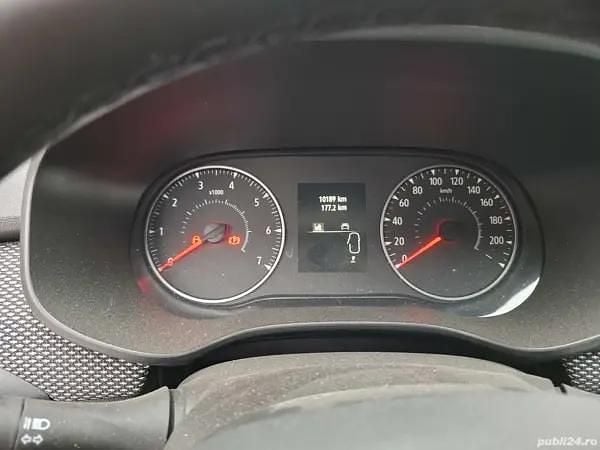 Utilizat 2024 Dacia Logan Berlinǎ | 12.900 EUR (Preț OK) - Imagine 1/4